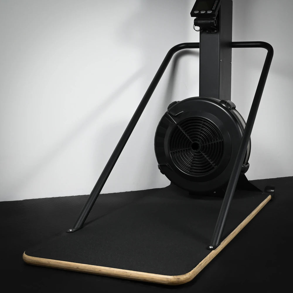 Black ski erg against a gray background