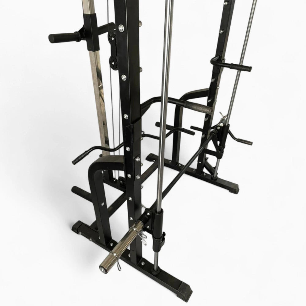 Adjustable safety catch on semi commercial smith machine