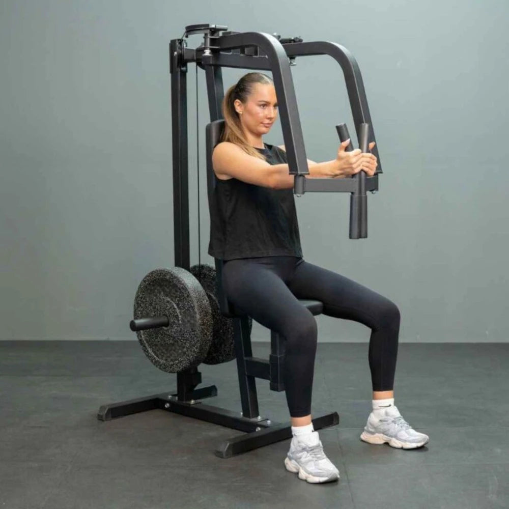 GS Pec Fly &amp; Reverse Delt Machine Secondary image